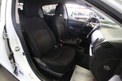 Mitsubishi Space Star 1.2 Intense SDA (20)