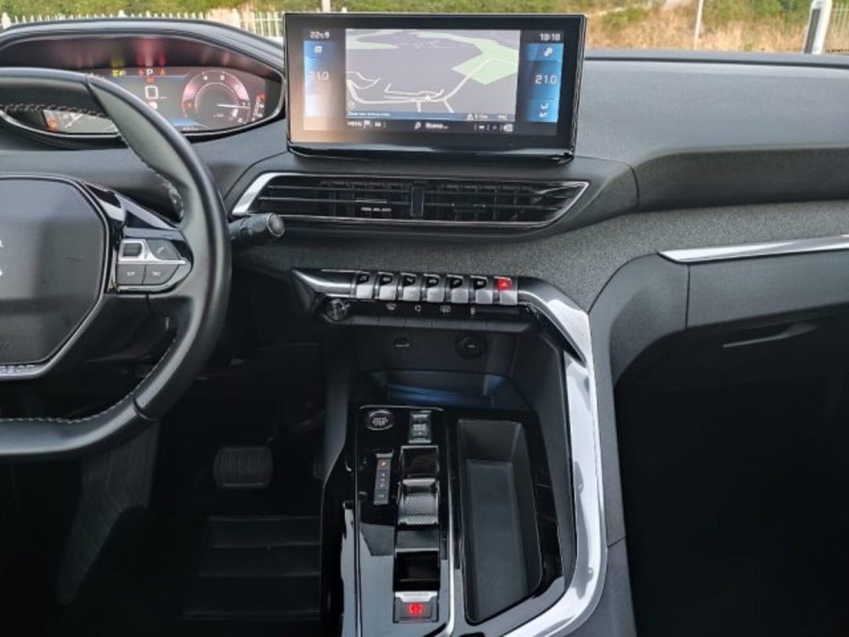 Peugeot 3008 BlueHDi 130 S&S EAT8 Allure Pack (19)