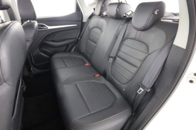 Mg ZS ZS 1.5 Luxury (3)