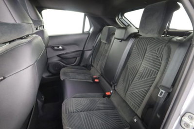 Lancia Ypsilon 1.2 mhev Edizione Cassina e-dct (3)