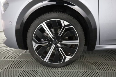 Lancia Ypsilon 1.2 mhev Edizione Cassina e-dct (8)