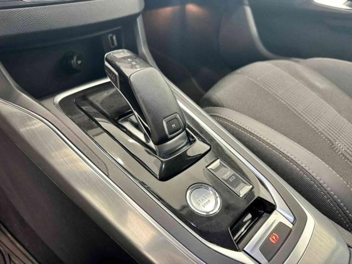 Peugeot 308 SW PureTech T. 130 S&S EAT8 Allure Pack (8)