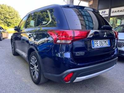 Mitsubishi Outlander 2.2 DI-D 4WD Instyle Plus Navi (7)