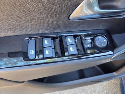 Lancia Ypsilon 1.2 mhev Edizione Limitata Cassina e-dct (19)
