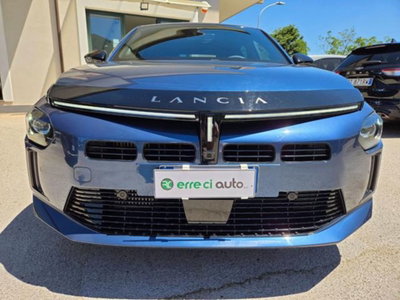 Lancia Ypsilon 1.2 mhev Edizione Limitata Cassina e-dct (4)