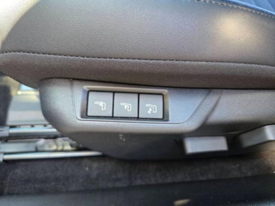 Lancia Ypsilon 1.2 mhev Edizione Limitata Cassina e-dct (8)