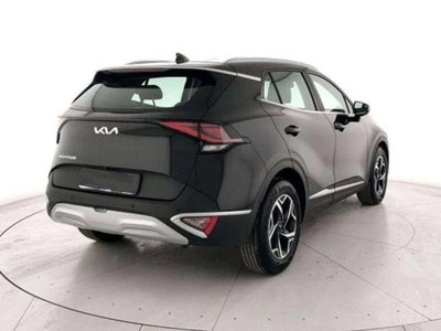 Kia Sportage 1.6 crdi mhev Business dct (2)