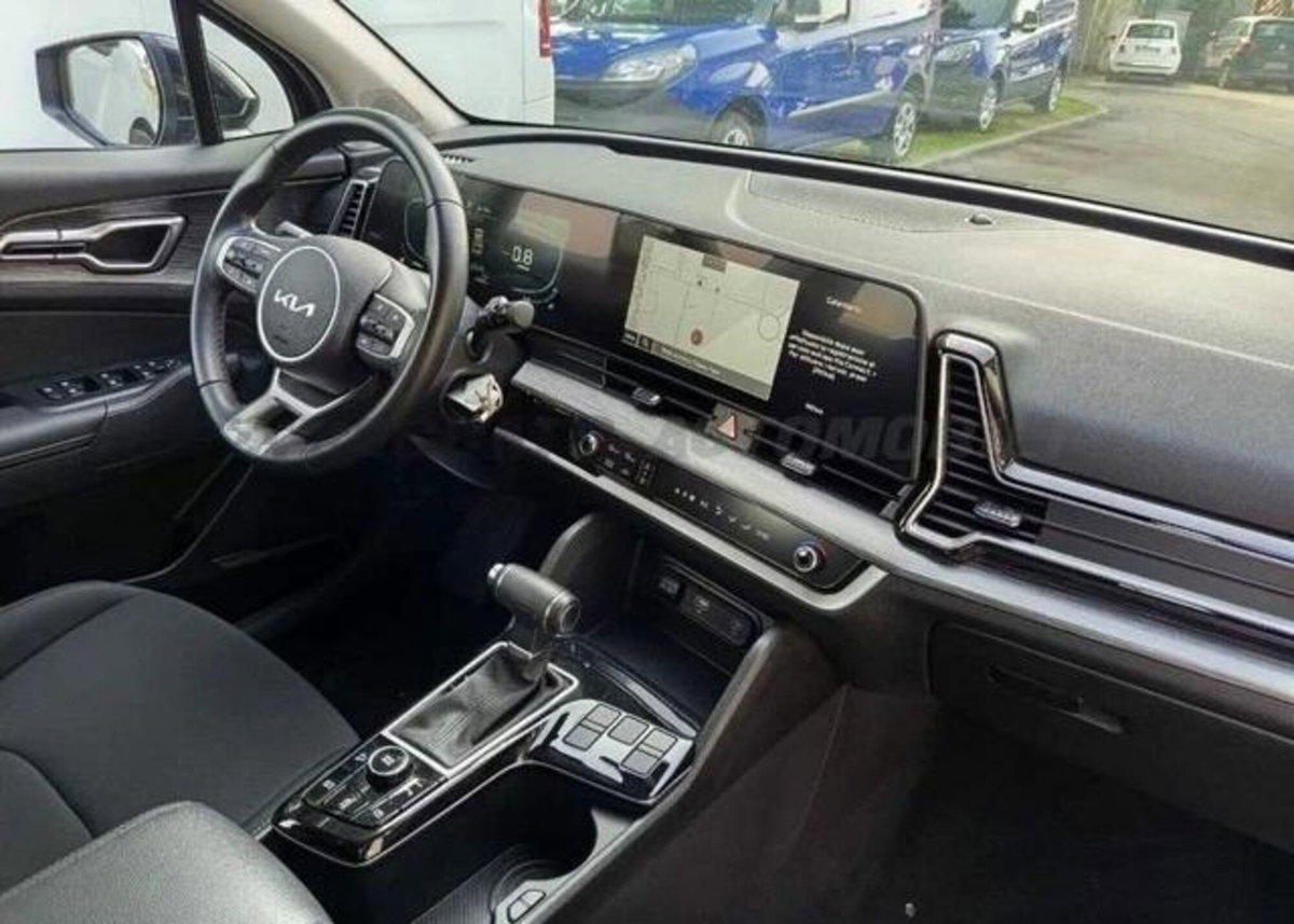 Kia Sportage 1.6 crdi mhev Business dct (3)
