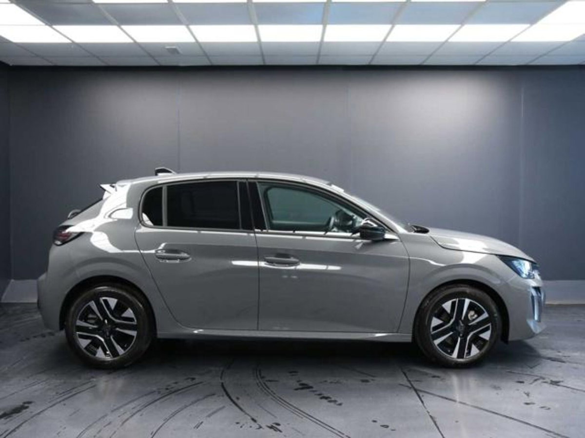Peugeot 208 PureTech 100 Stop&Start 5 porte Allure (4)
