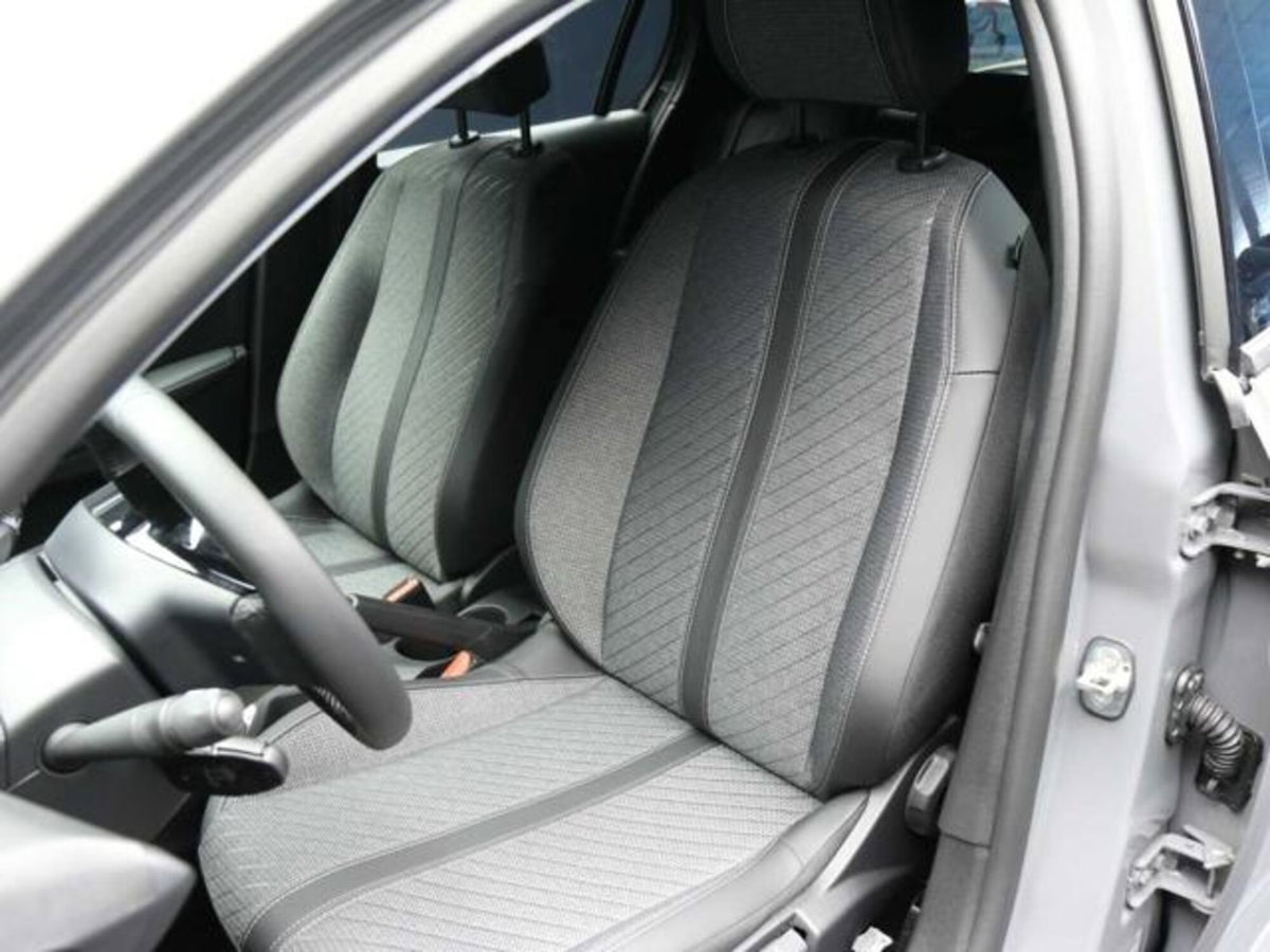 Peugeot 208 PureTech 100 Stop&Start 5 porte Allure (6)