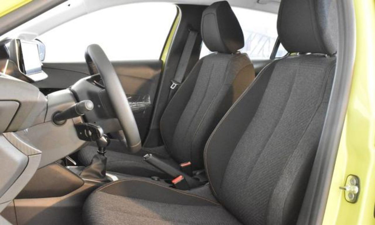 Peugeot 208 1.2 puretech Active s&s 100cv (3)