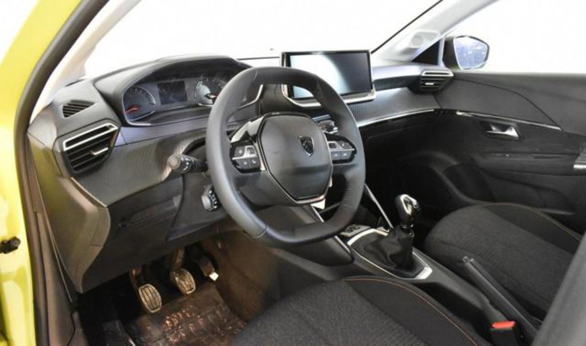 Peugeot 208 1.2 puretech Active s&s 100cv (5)