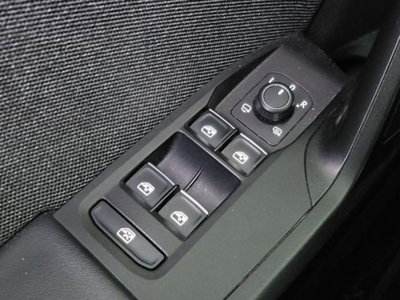 Jeep Renegade 1.3 T4 190CV PHEV 4xe AT6 Limited (11)
