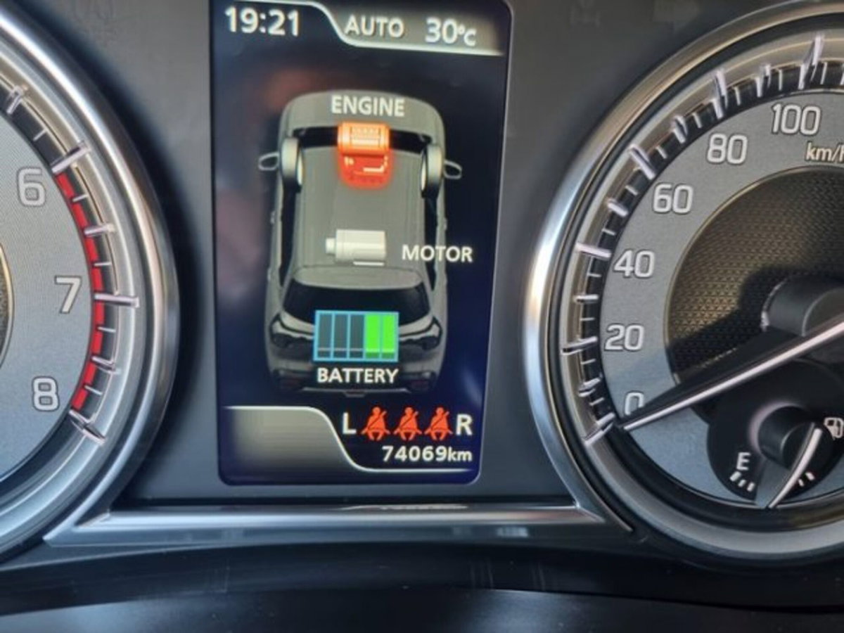Suzuki S-Cross 1.4 Hybrid 4WD AllGrip A/T Starview (14)