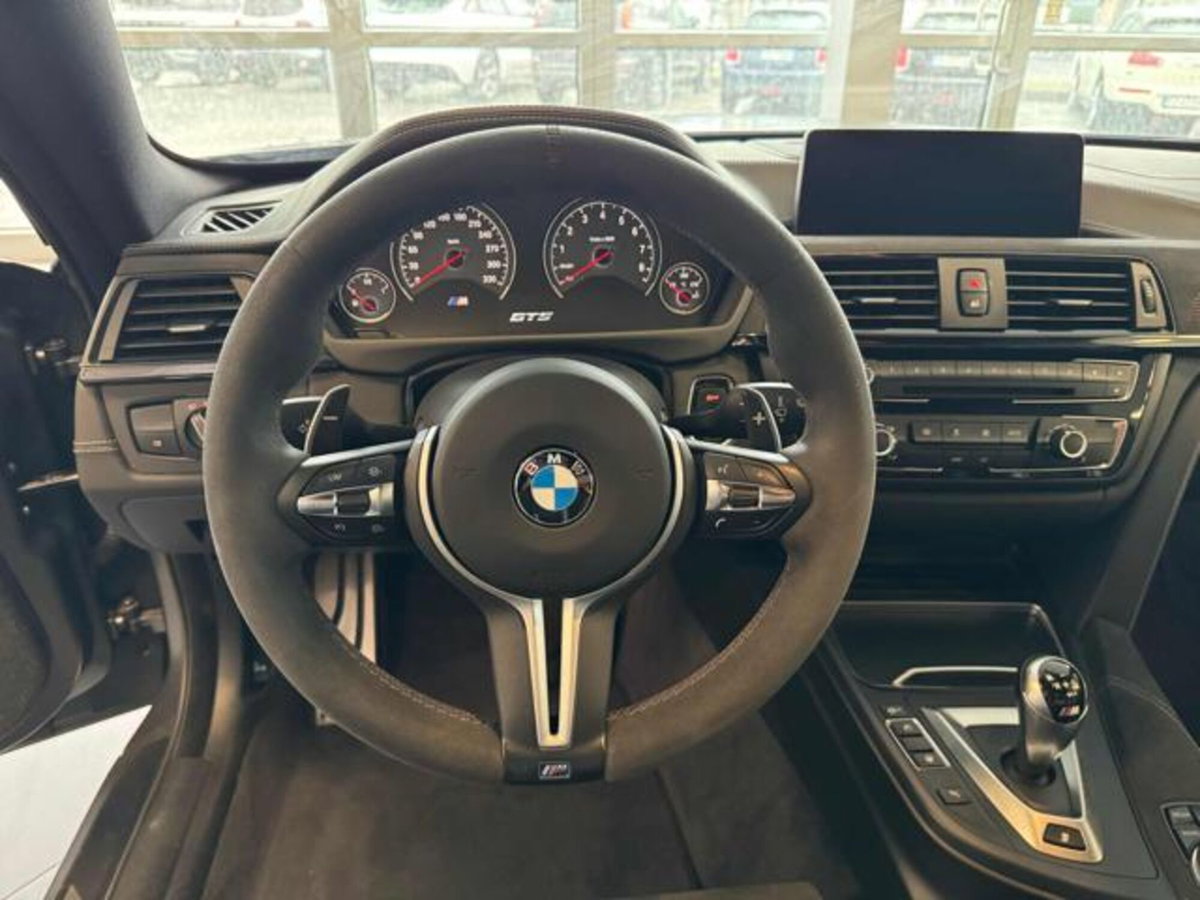 BMW Serie 4 Coupé M4  GTS (13)