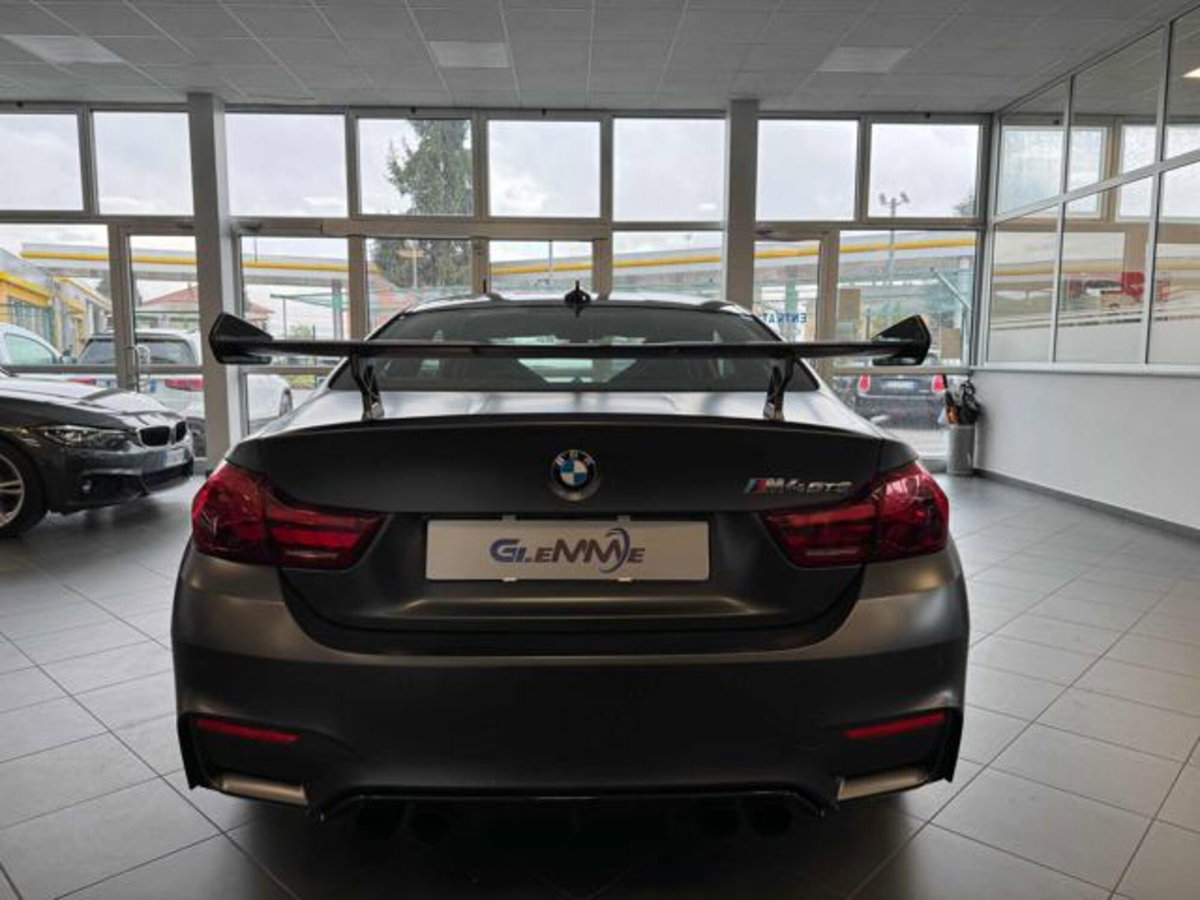 BMW Serie 4 Coupé M4  GTS (5)