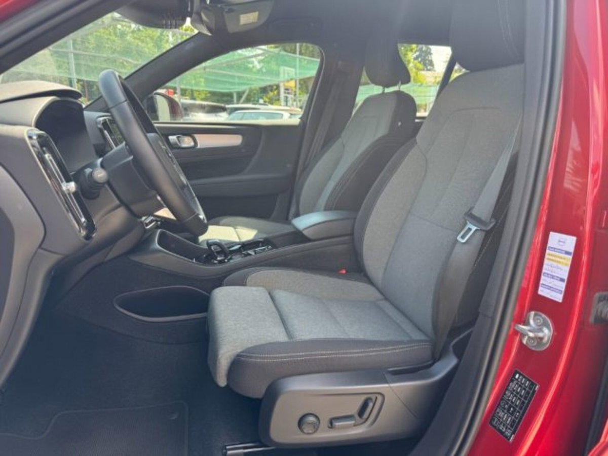 Volvo XC40 T4 Recharge Plug-in Hybrid automatico Plus Dark N1 (11)