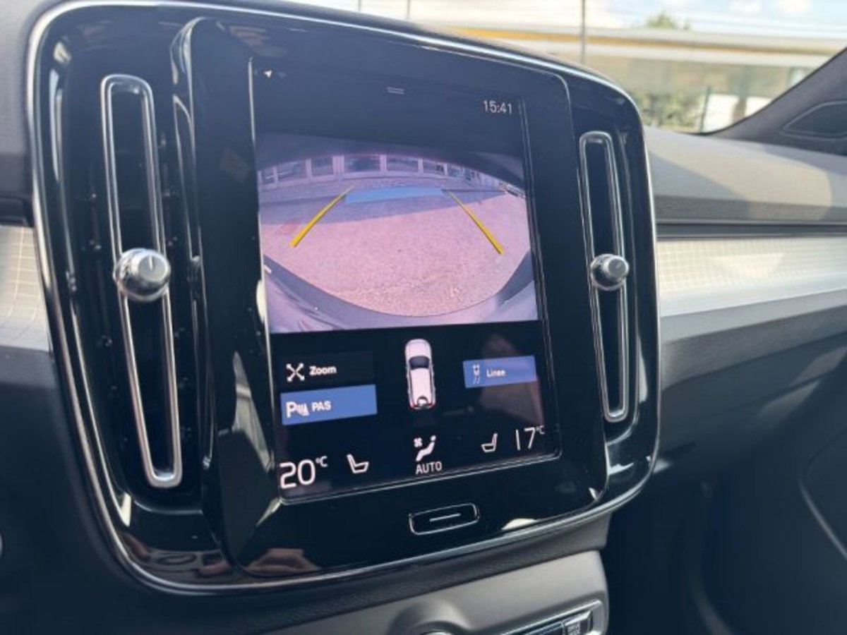 Volvo XC40 T4 Recharge Plug-in Hybrid automatico Plus Dark N1 (17)