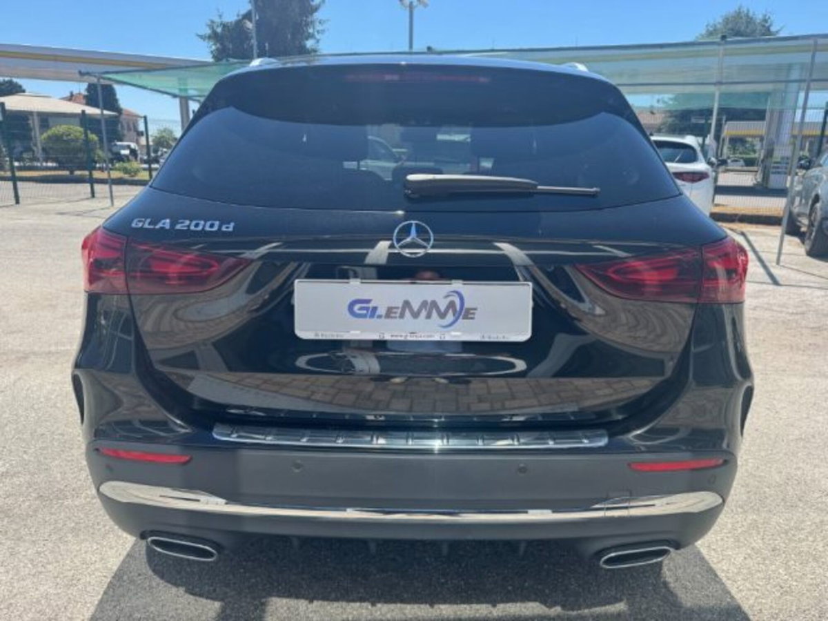 Mercedes-Benz GLA SUV 200 d AMG Line Premium Plus 4matic auto (6)