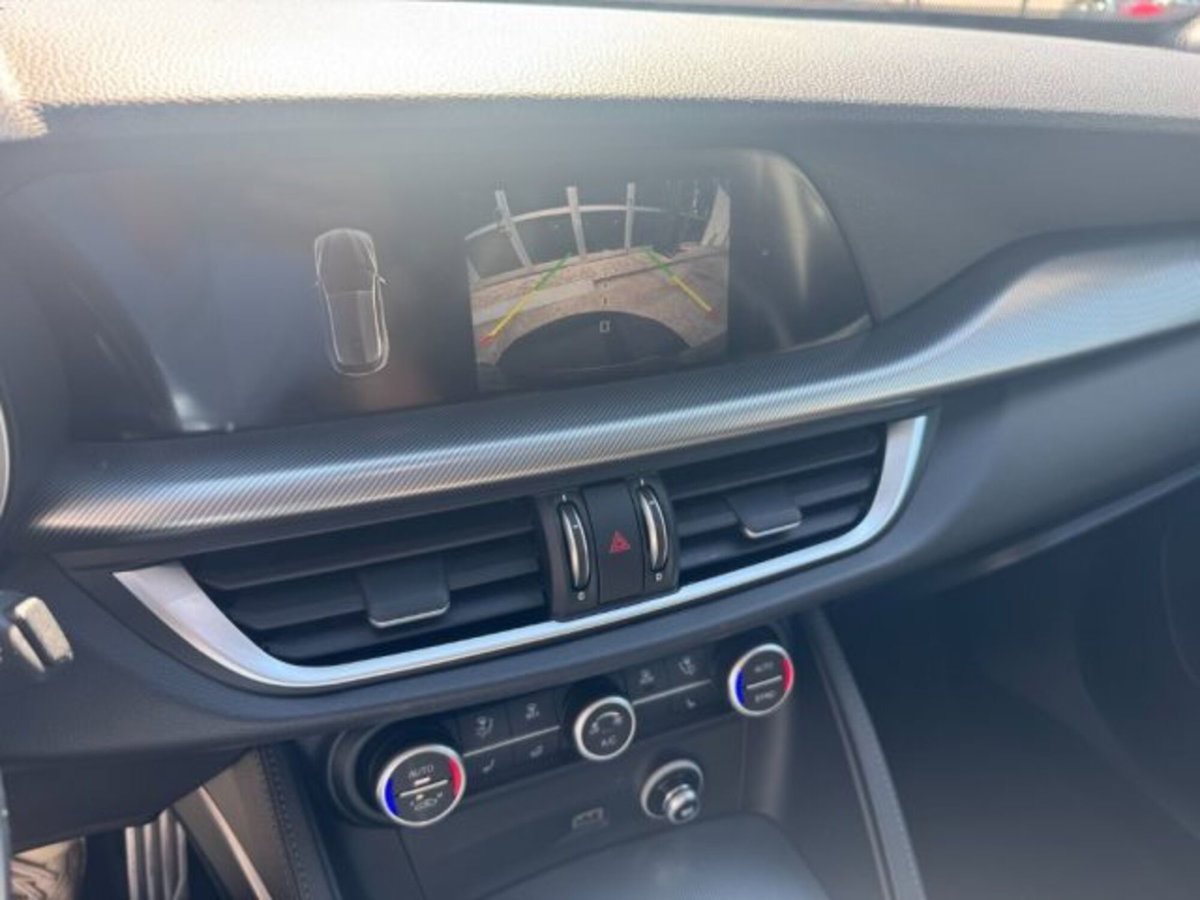 Alfa Romeo Stelvio Stelvio 2.2 Turbodiesel 210 CV AT8 Q4 Veloce (16)