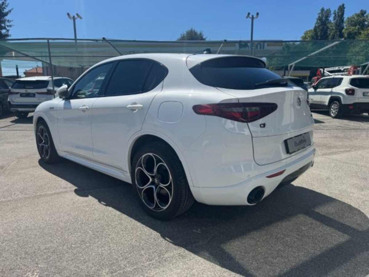 Alfa Romeo Stelvio Stelvio 2.2 Turbodiesel 210 CV AT8 Q4 Veloce (6)