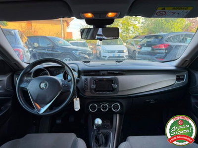 Alfa Romeo Giulietta 1.6 JTDm-2 Distinctive (5)
