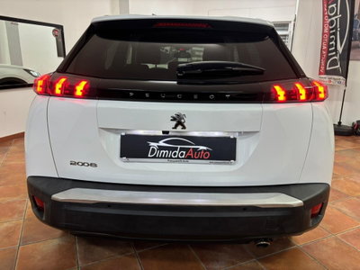 Peugeot 2008 BlueHDi 130 S&S EAT8 Allure Pack (8)