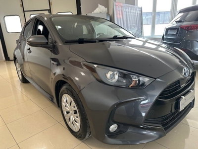 Toyota Yaris Cross 1.5h GR Sport Black Sky fwd 116cv e-cvt (3)