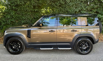 Land Rover Defender 110 2.0 SD4 AWD Auto (7)
