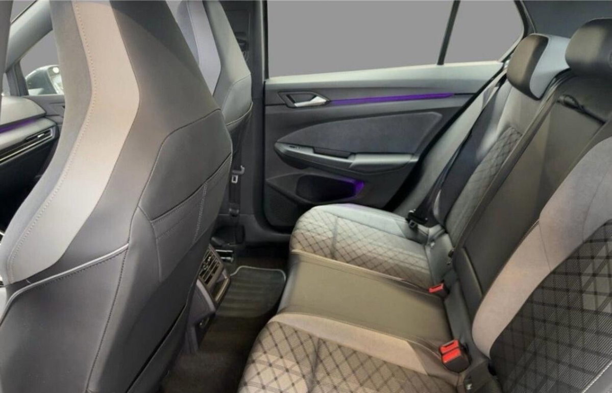 Volkswagen Golf 1.5 TSI EVO ACT R-Line (4)