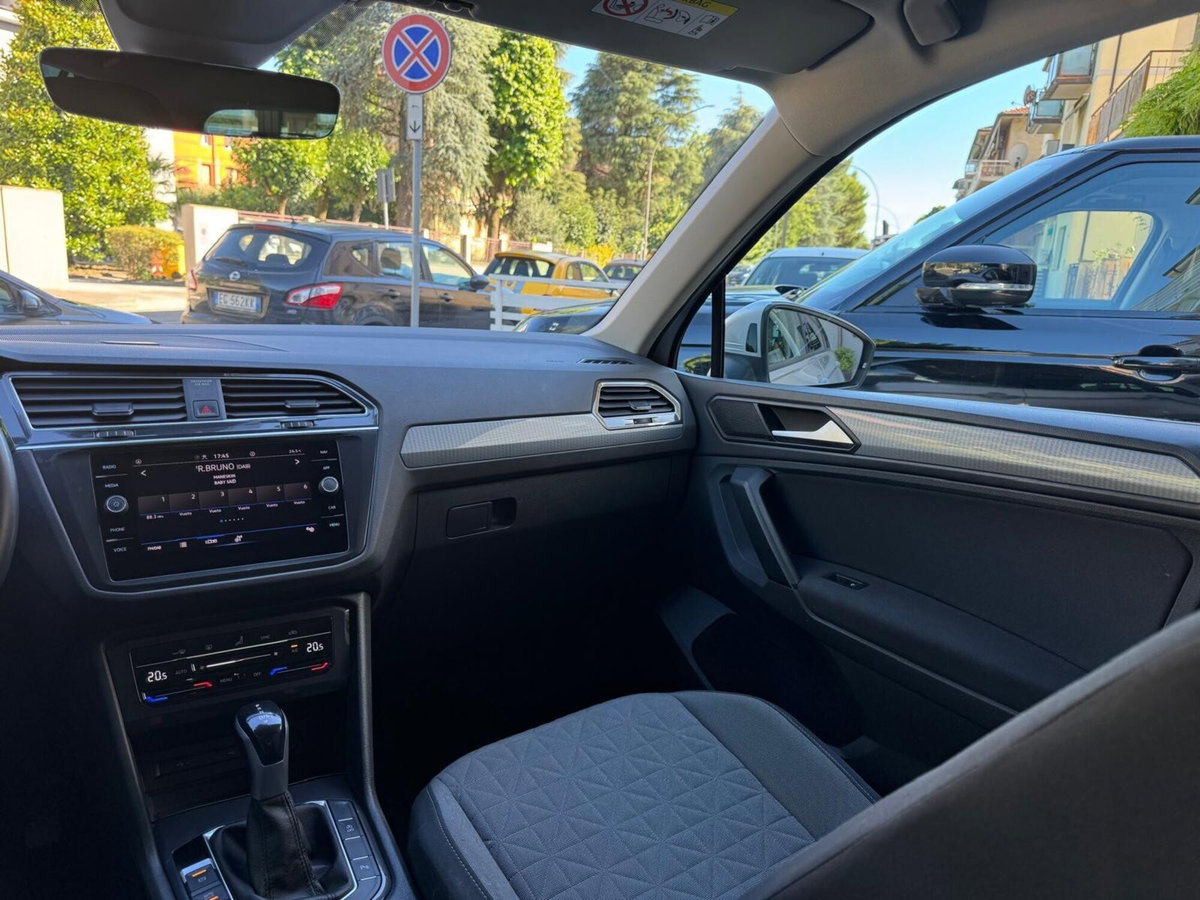 Volkswagen Tiguan 2.0 TDI 150 CV SCR DSG 4MOTION Life (20)