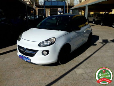 Opel Adam 1.4 87 CV GPL Tech Jam (2)