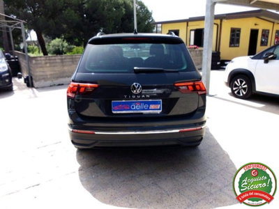 Volkswagen Tiguan 2.0 TDI 150 CV SCR DSG 4MOTION Life (6)