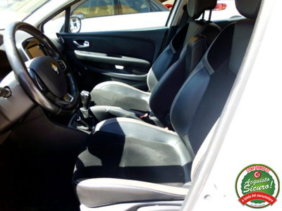 Renault Clio dCi 8V 75 CV Start&Stop 5 porte Energy Intens (9)