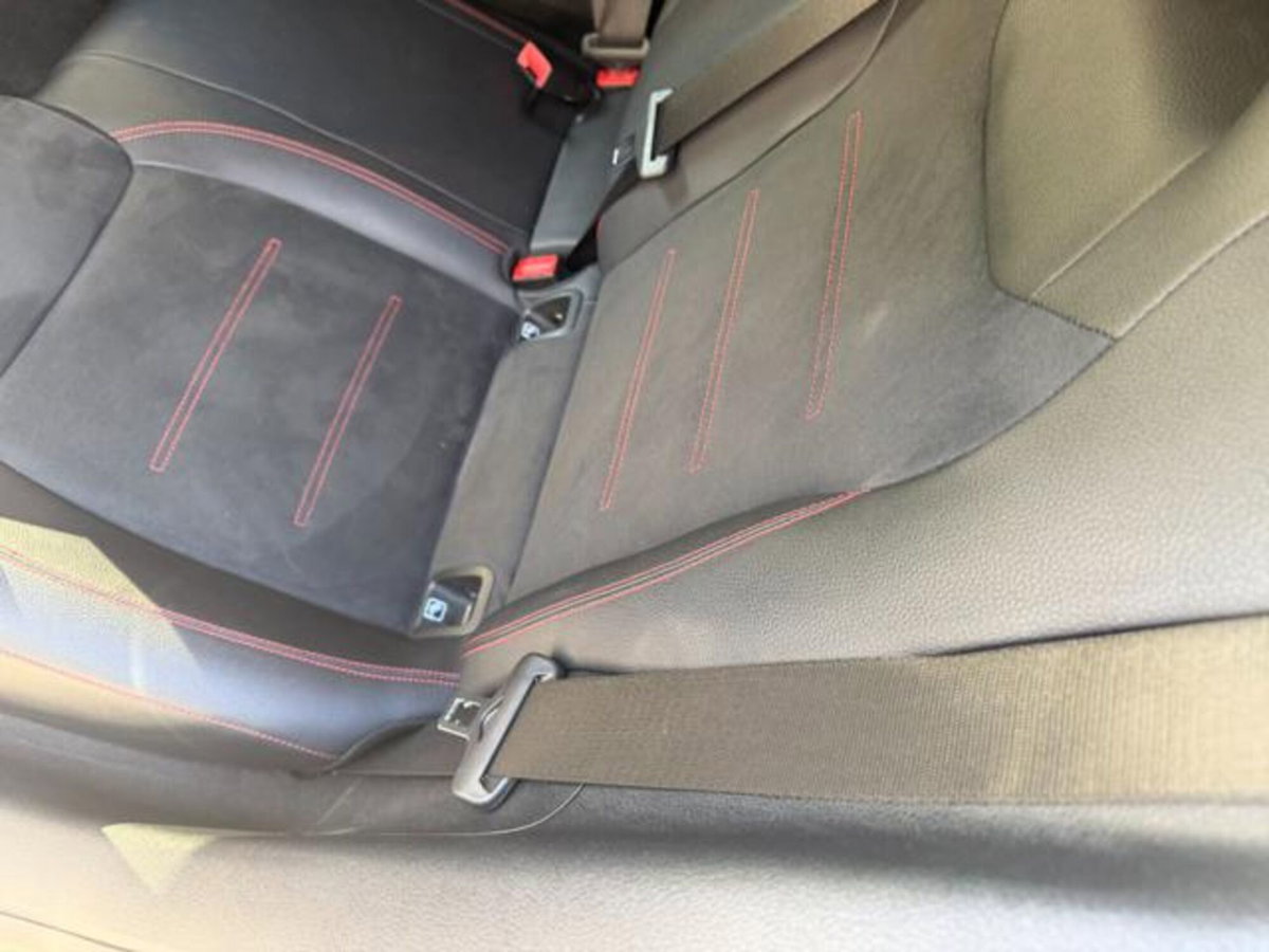 Mercedes-Benz Classe A 200 AMG Line Premium Plus auto (7)