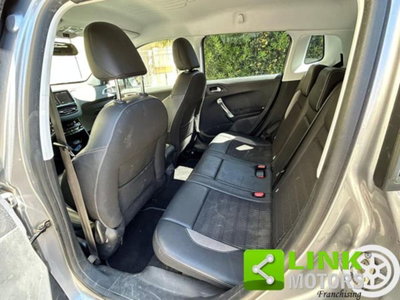 Peugeot 2008 100 Active (10)