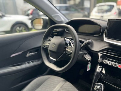 Peugeot 208 PureTech 100 Stop&Start 5 porte Allure (10)