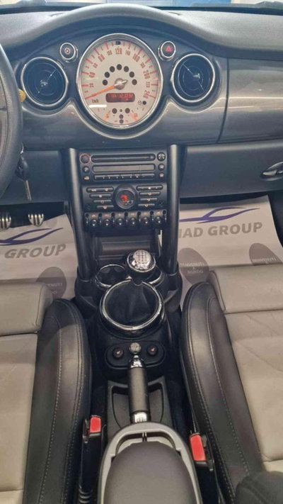 MINI Mini Cabrio 1.6 16V John Cooper Works Cabrio (15)