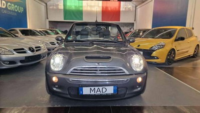 MINI Mini Cabrio 1.6 16V John Cooper Works Cabrio (2)