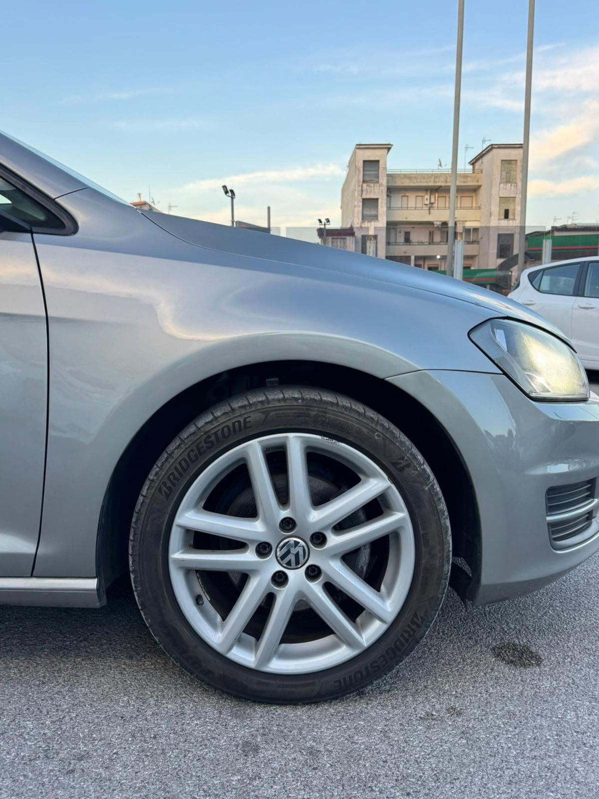 Volkswagen Golf 1.6 TDI 5p. Trendline BlueMotion Technology (17)