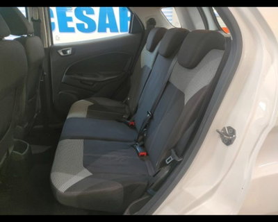 Ford EcoSport 1.5 TDCi 95 CV Titanium S (17)