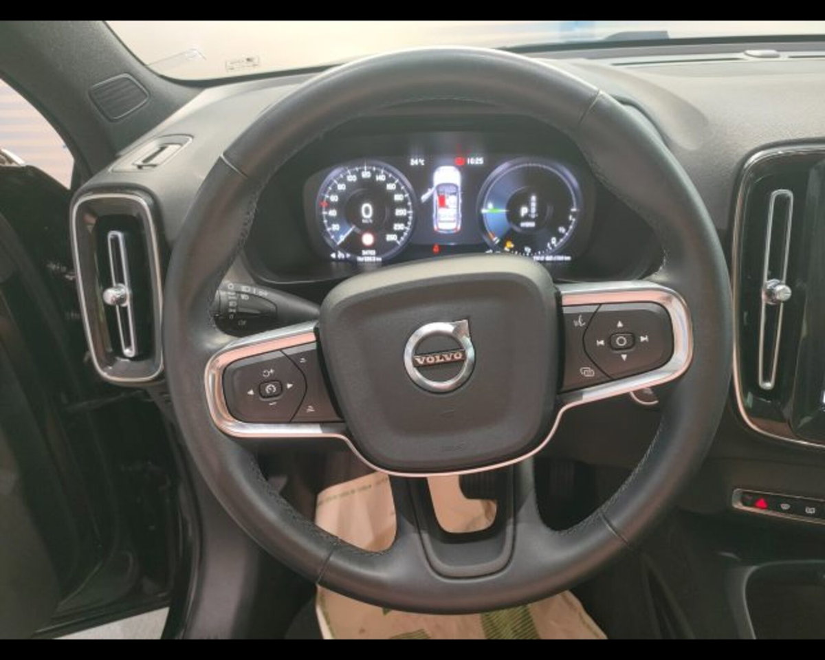 Volvo XC40 T4 Recharge Plug-in Hybrid Inscription Expression (12)