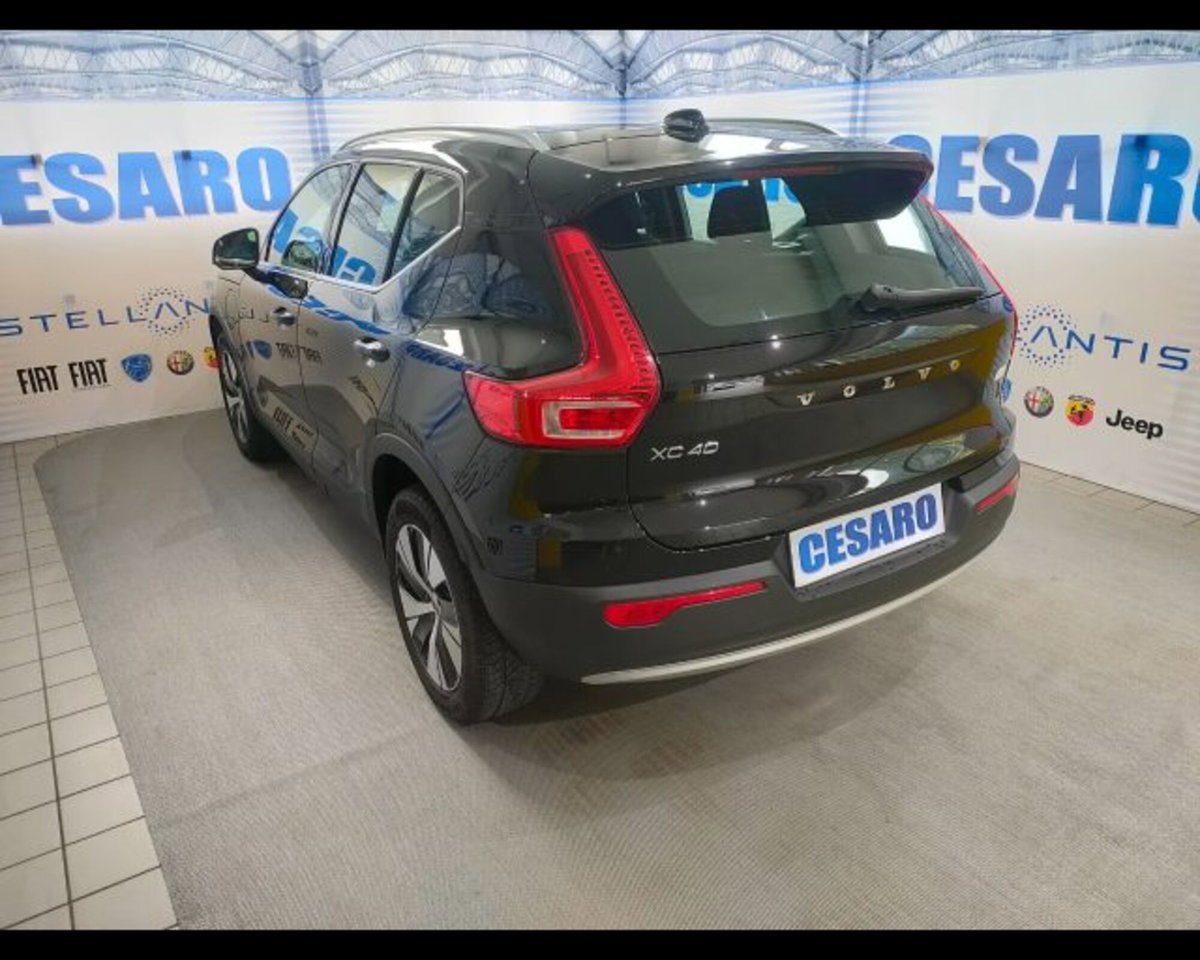 Volvo XC40 T4 Recharge Plug-in Hybrid Inscription Expression (4)