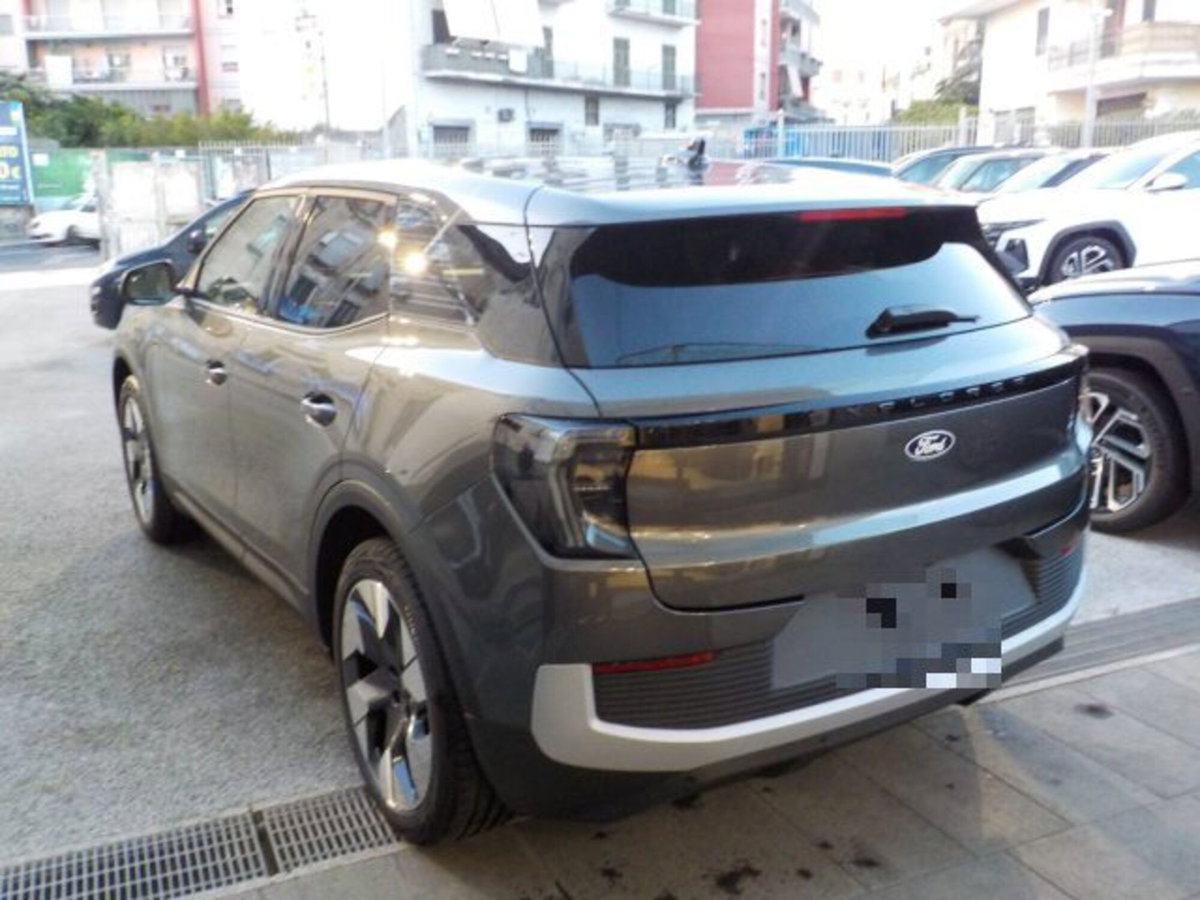 Ford Explorer Standard Range rwd 170cv auto (9)