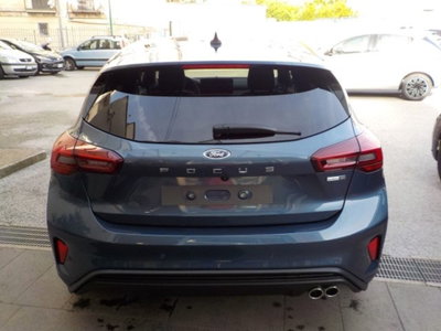 Ford Focus 1.0 EcoBoost 125 CV Start&Stop ST Line (15)