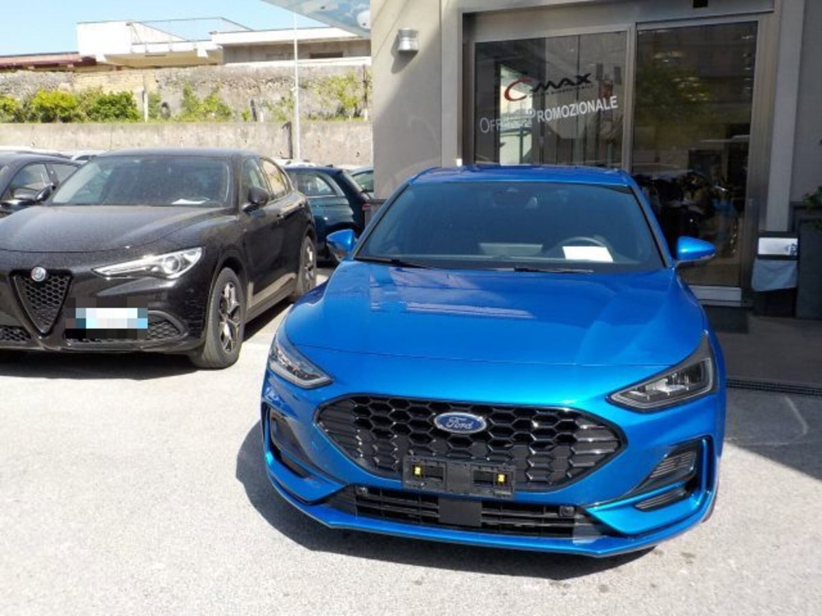 Ford Focus 1.0 EcoBoost 125 CV Start&Stop ST Line (3)