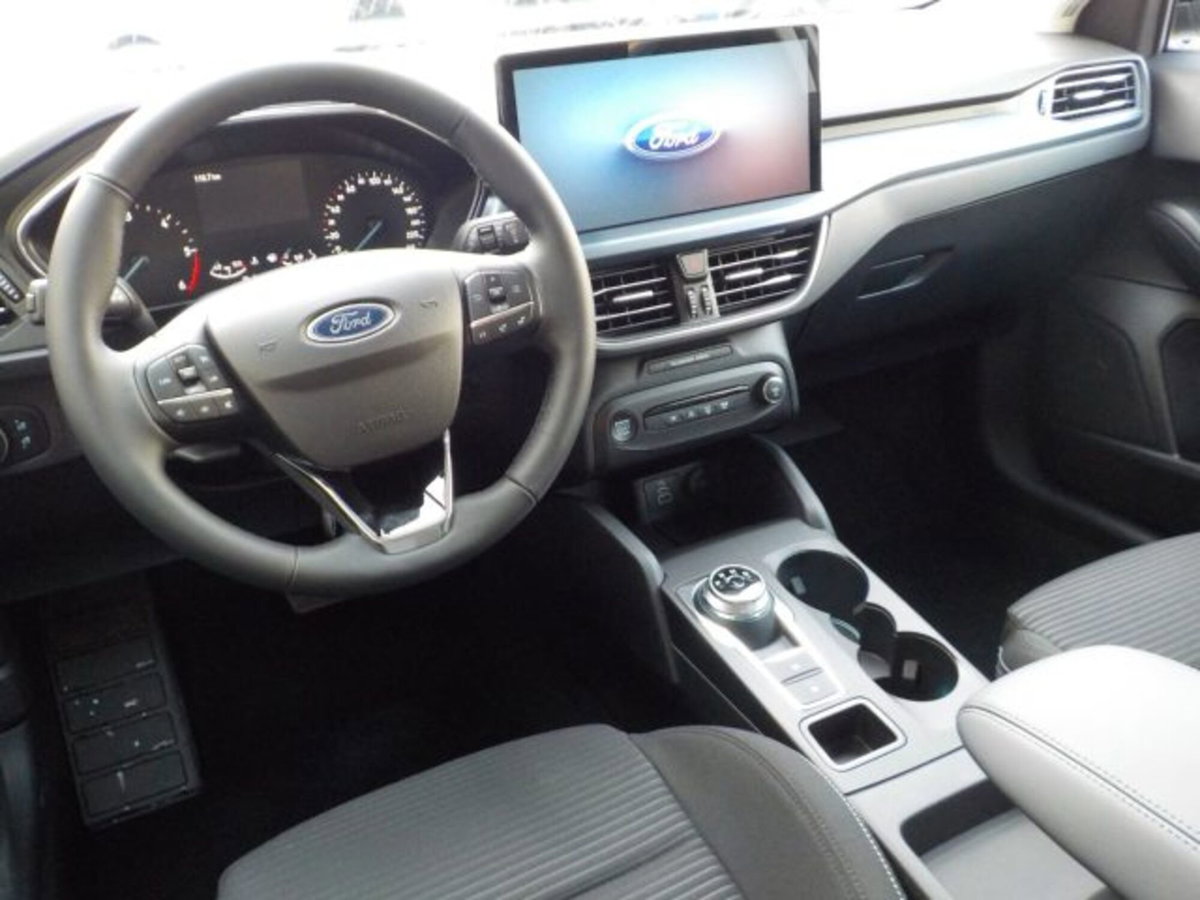 Ford Focus 1.0 EcoBoost 125 CV Start&Stop ST Line (6)