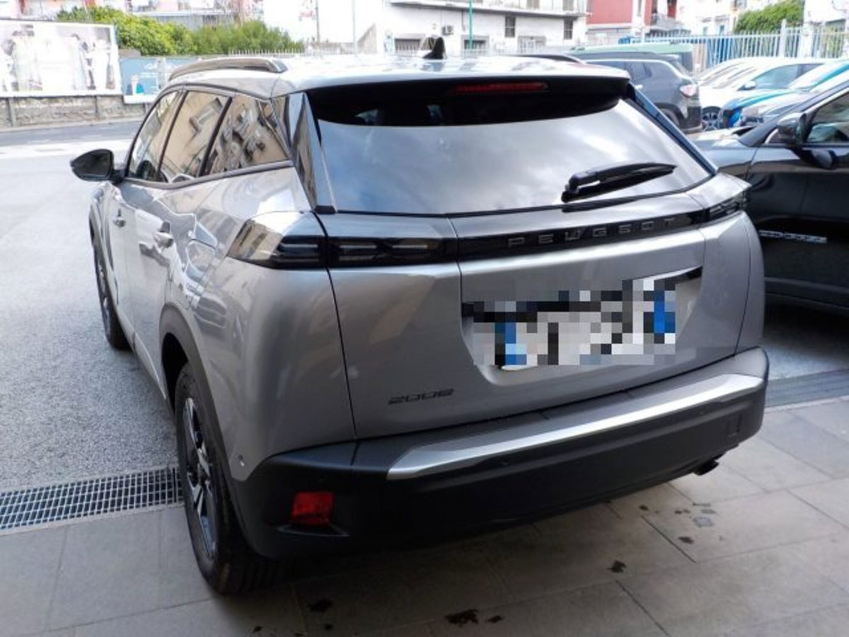 Peugeot 2008 1.2 puretech Style s&s 100cv (12)