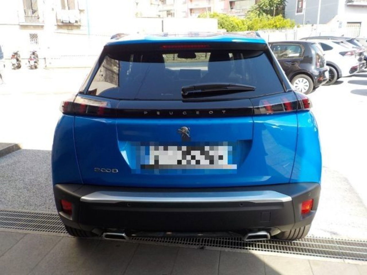Peugeot 2008 1.2 puretech Style s&s 100cv (11)