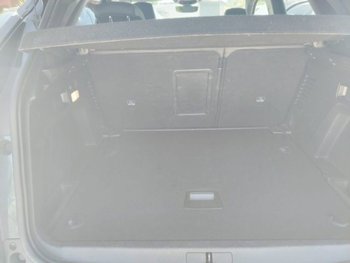 Peugeot 3008 BlueHDi 130 S&S EAT8 GT Pack (18)